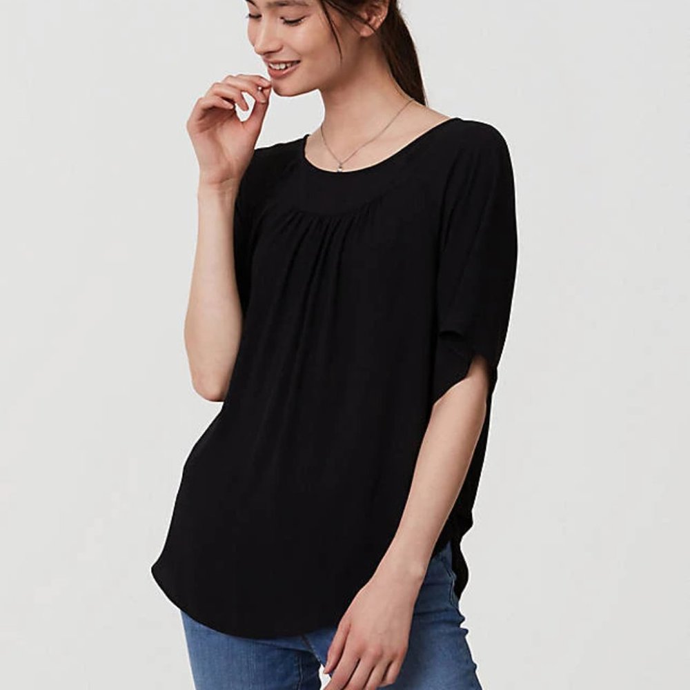 LOFT Yoke Swing Top Short Sleeves Black Size Small